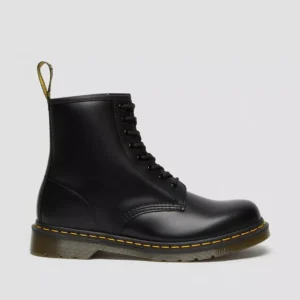 מגפי ד"ר מרטינס 1460 8 Eye Boot Smooth נשים