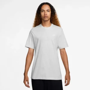 חולצת טישירט קצרה נייק Sportswear Club גברים AR4997