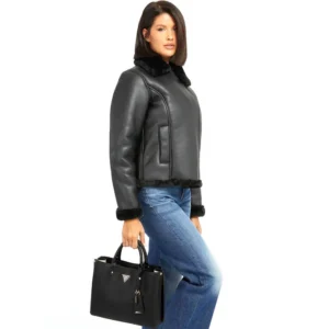תיק Guess Meridian Girlfriend Satchel נשים BG877806