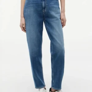 ג'ינס טומי הילפיגר Ltra High Rise Tapered Mom נשים