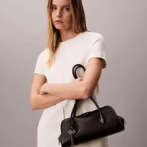 תיק קלווין קליין Multi Compartment Shoulder Bag נשים