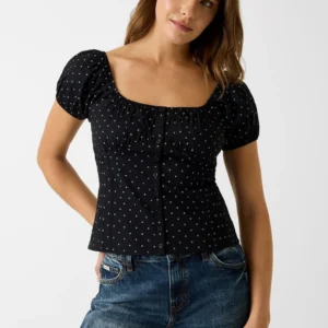 חולצת טישירט קצרה Guess Sequins Blouse נשים